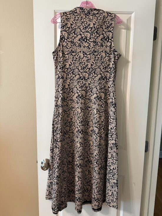 Pact Dresses & Skirts - PACT Fit and Flare cowl neck dress.